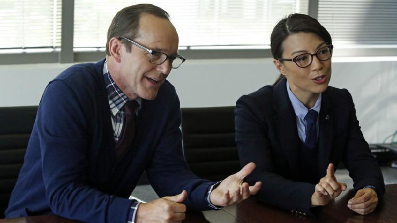 Marvel's Agents of S.H.I.E.L.D.  1x21 "Ragtag"